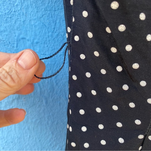 Vintage 80’s black and white polka dot midi dress, size medium, gold buttons - Picture 8 of 12